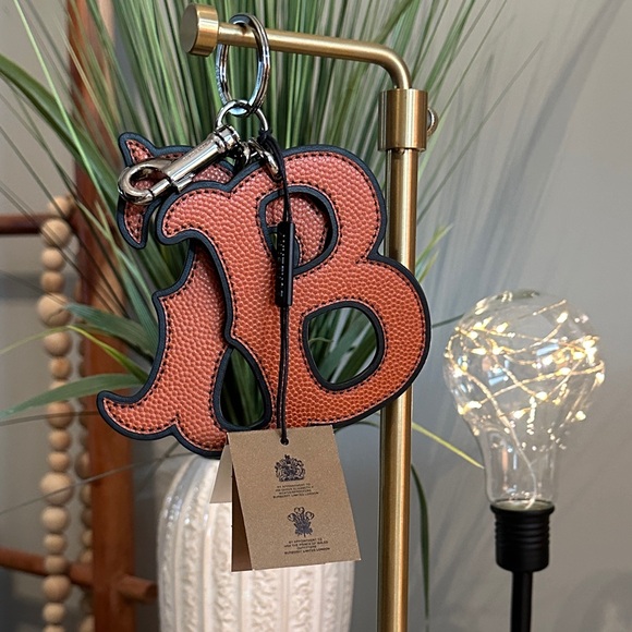 🆕 BURBERRY Calf Grain Leather Bag Charm/Keychain, Made in Italy. NWT - Picture 7 of 12